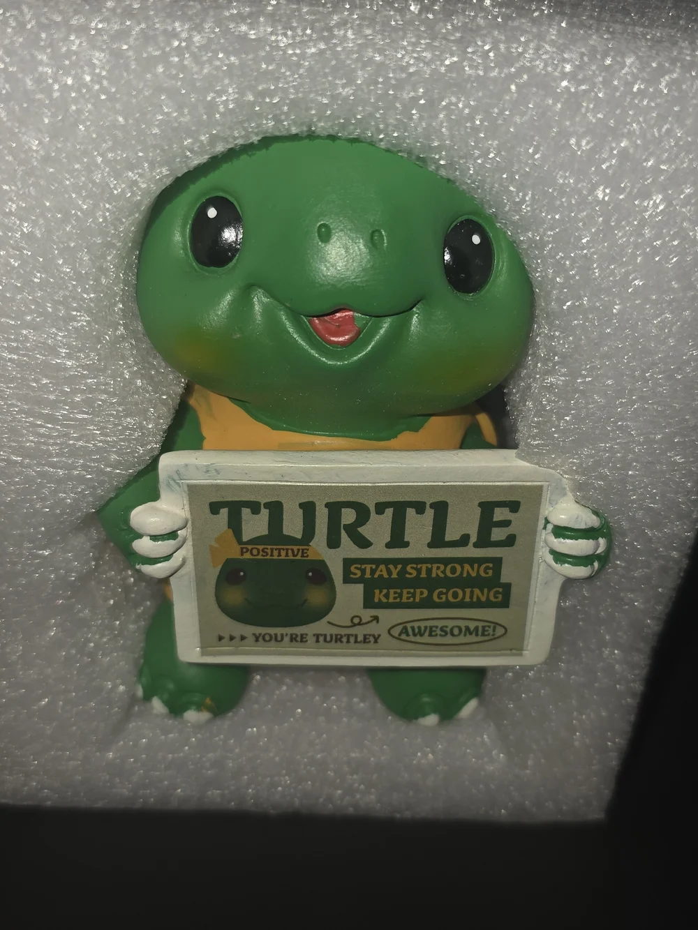 Green Turtle Habitat Figurine with Motivational Sign